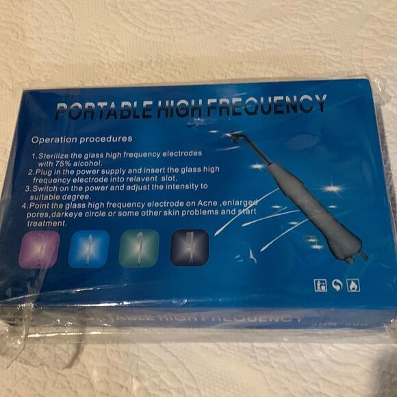 Portable high frequency. Perfect for acne, enlarged pores, and  dark cir… - Picture 3 of 13